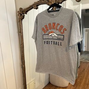 Retro Denver Broncos Tee Size Large